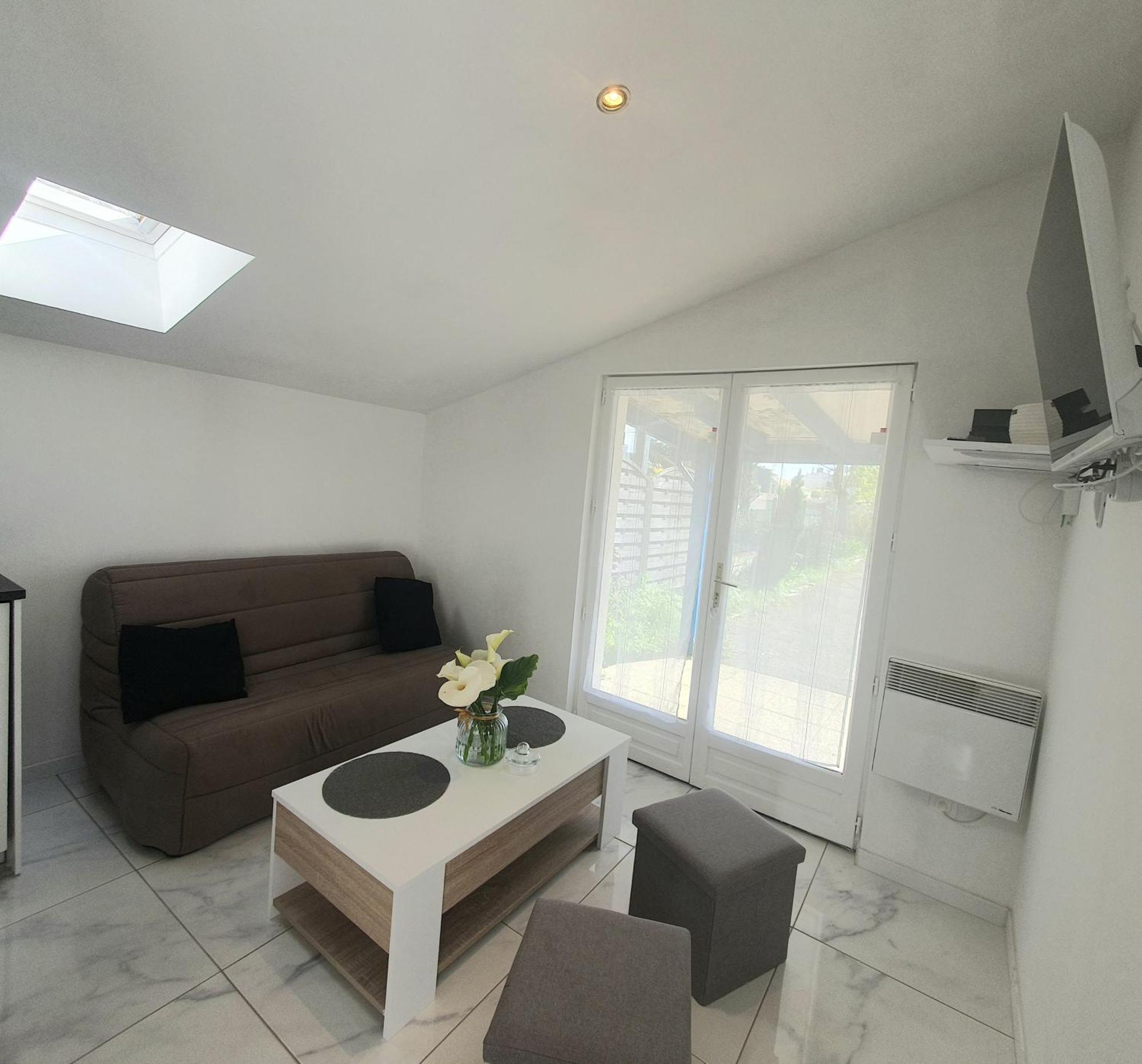 Beau A Oleron Holiday home